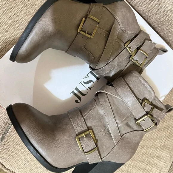 Booties - Picture 2 of 3